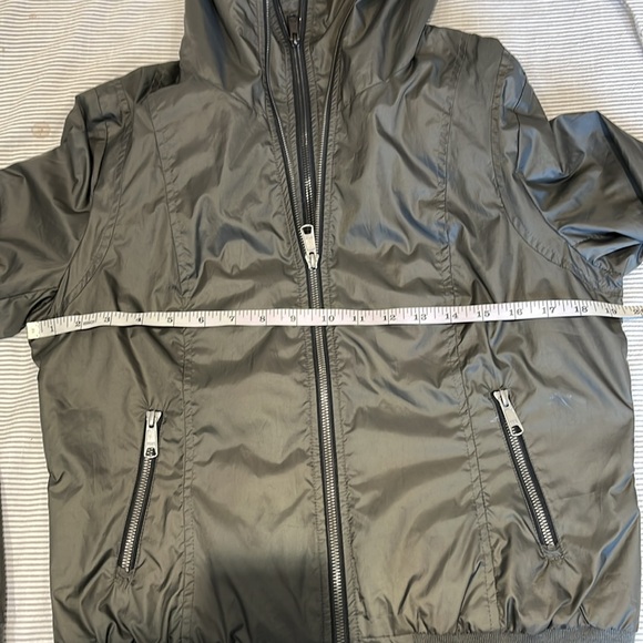 Mackage ladies windbreaker - Picture 5 of 6